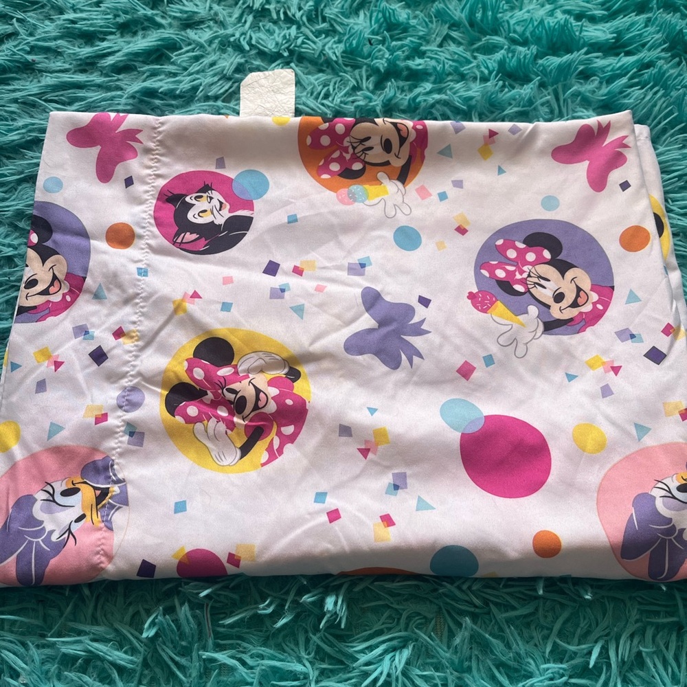 Toddler flat sheet